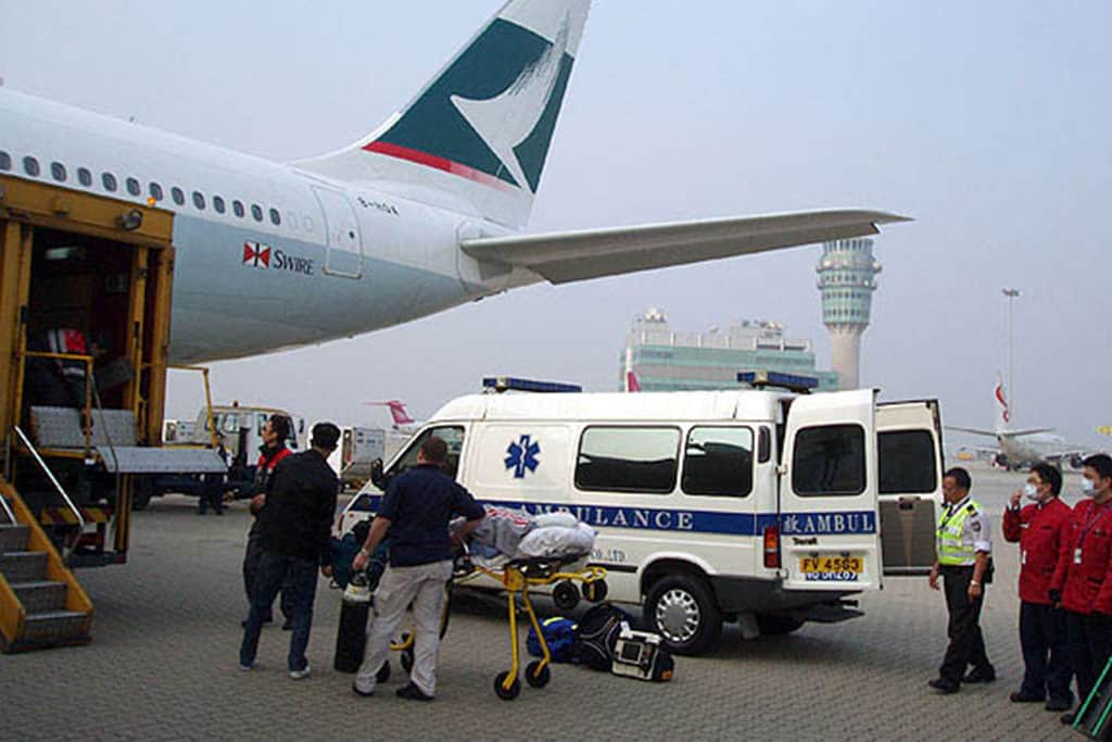 Air Ambulance From Mumbai to Delhi with Specialized team
